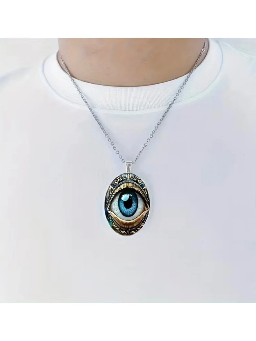 Eye-Catching Blue Eye Pendant Necklace - wizard/witch costume win!